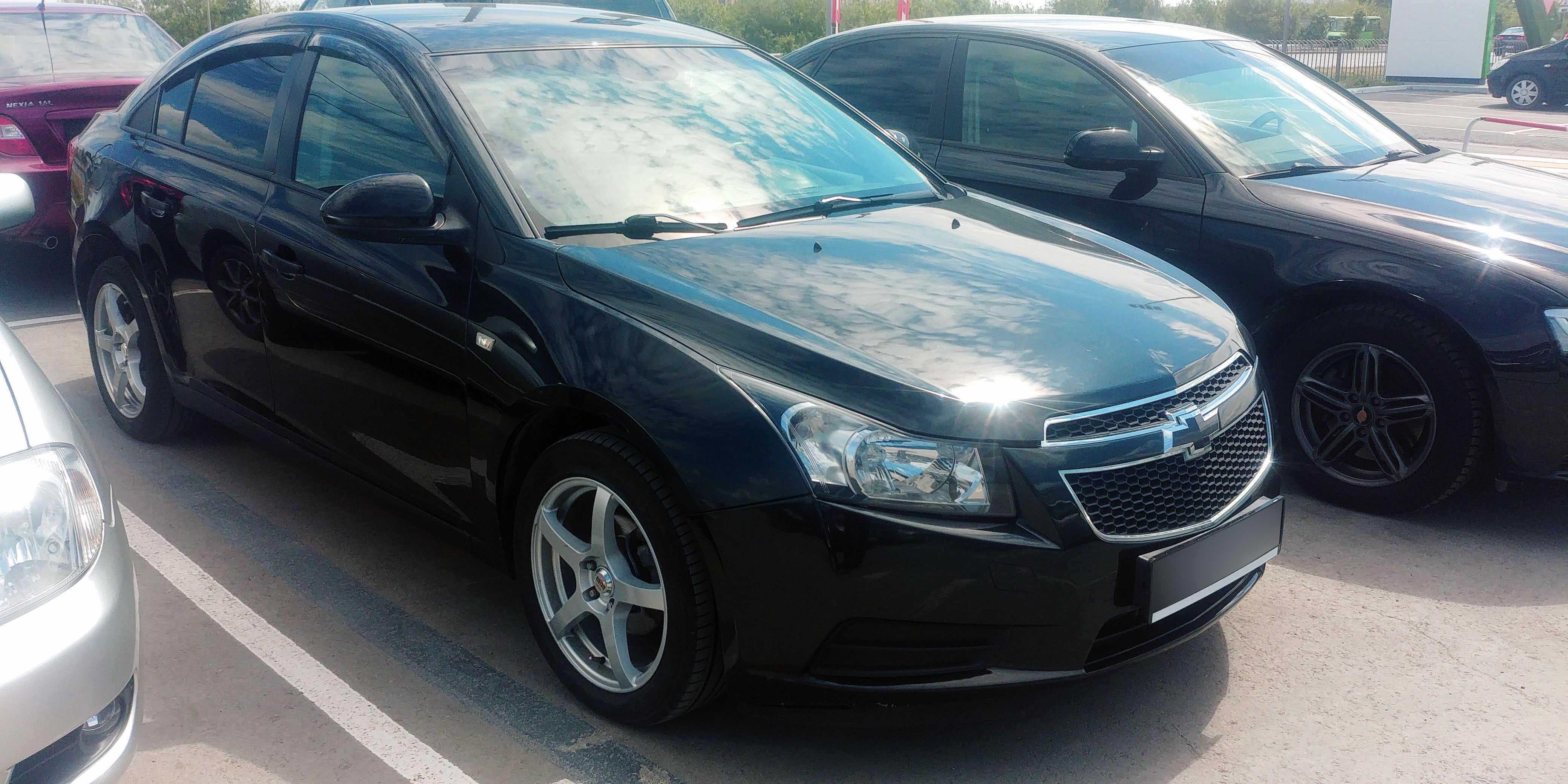 Прокат Chevrolet Cruze в Уфе без водителя - 2000 в день