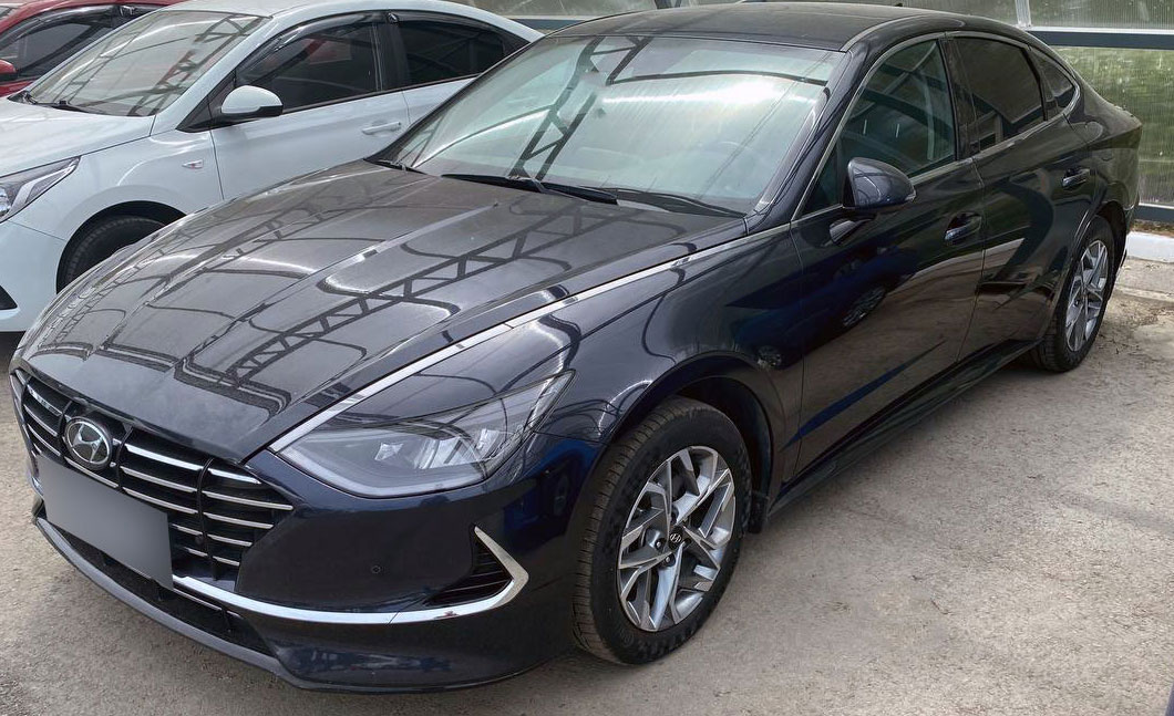 Hyundai sonata