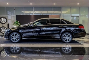 Mercedes E